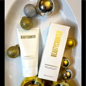 Beauty counter counter match refresh foaming cleanser